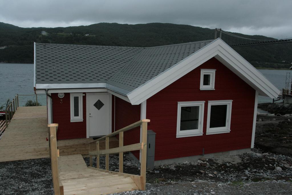 Tjeldsundbrua Maritim Villa Evenskjer Kamer foto