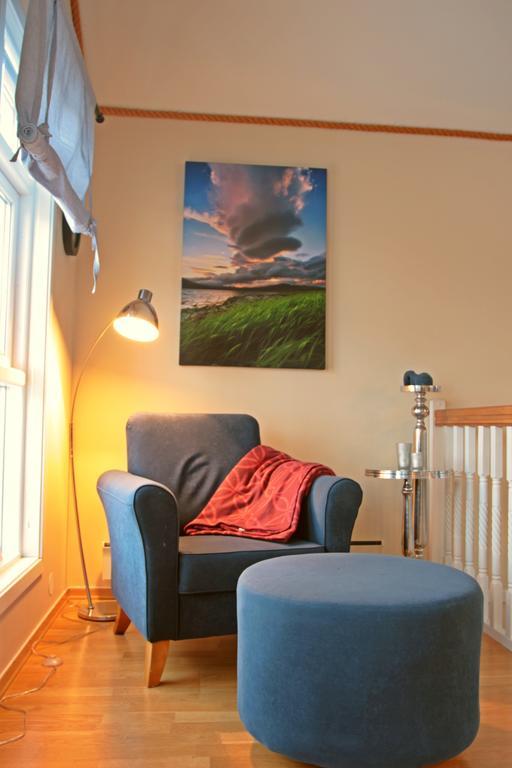 Tjeldsundbrua Maritim Villa Evenskjer Buitenkant foto